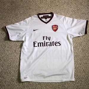 Nike Arsenal Fly Emirates Jersey